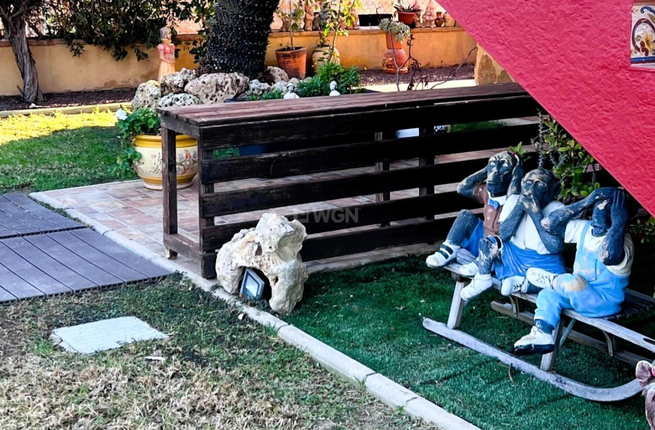 Odsprzedaż - Villa - Orihuela - Desamparados-hurchillo-torremendo