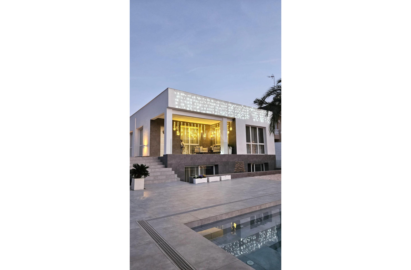 Resale - Villa - Orihuela - Montepinar-la Aparecida-raiguero