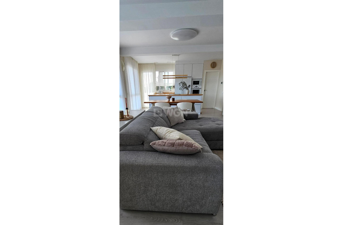 Resale - Villa - Orihuela - Montepinar-la Aparecida-raiguero