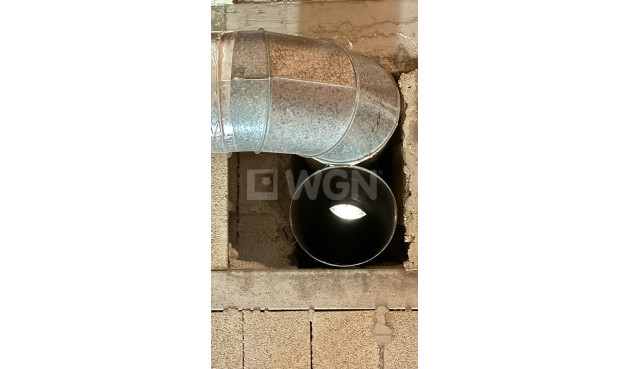 Odsprzedaż - Reklama w telewizji - Torrevieja - Paseo Maritimo