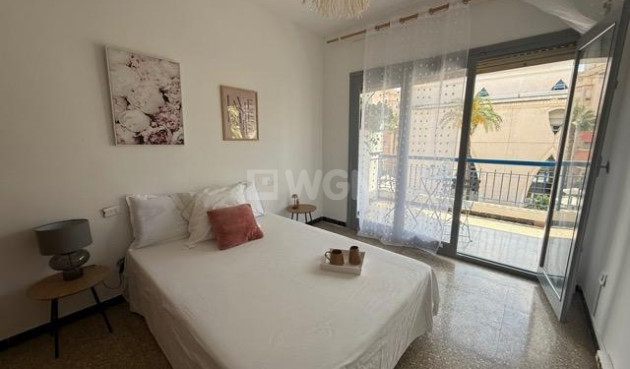 Odsprzedaż - Mieszkanie w bloku - Torrevieja - Centro