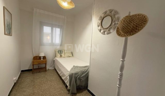 Odsprzedaż - Mieszkanie w bloku - Torrevieja - Centro