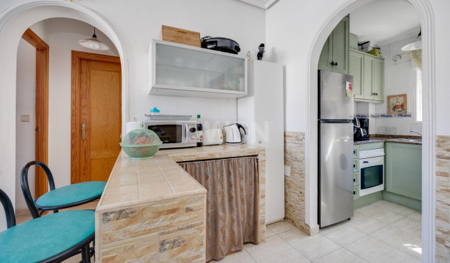 Odsprzedaż - Bungalow - Torrevieja - aguas nuevas