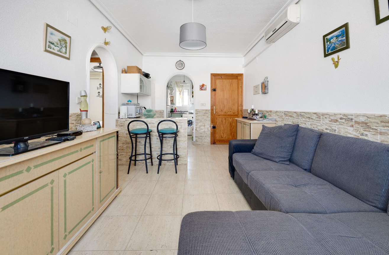 Odsprzedaż - Bungalow - Torrevieja - aguas nuevas