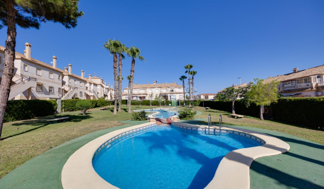 Odsprzedaż - Bungalow - Torrevieja - aguas nuevas