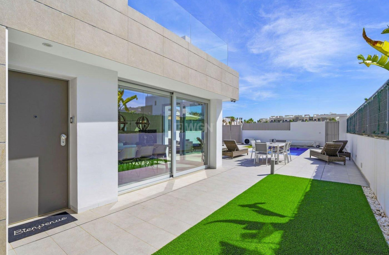 Wiederverkauf - Villa - Guardamar del Segura - El Raso