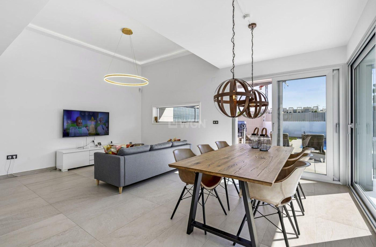 Wiederverkauf - Villa - Guardamar del Segura - El Raso