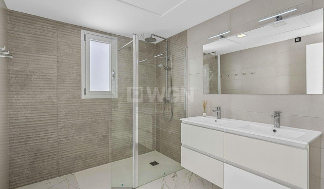 Wiederverkauf - Villa - Guardamar del Segura - El Raso