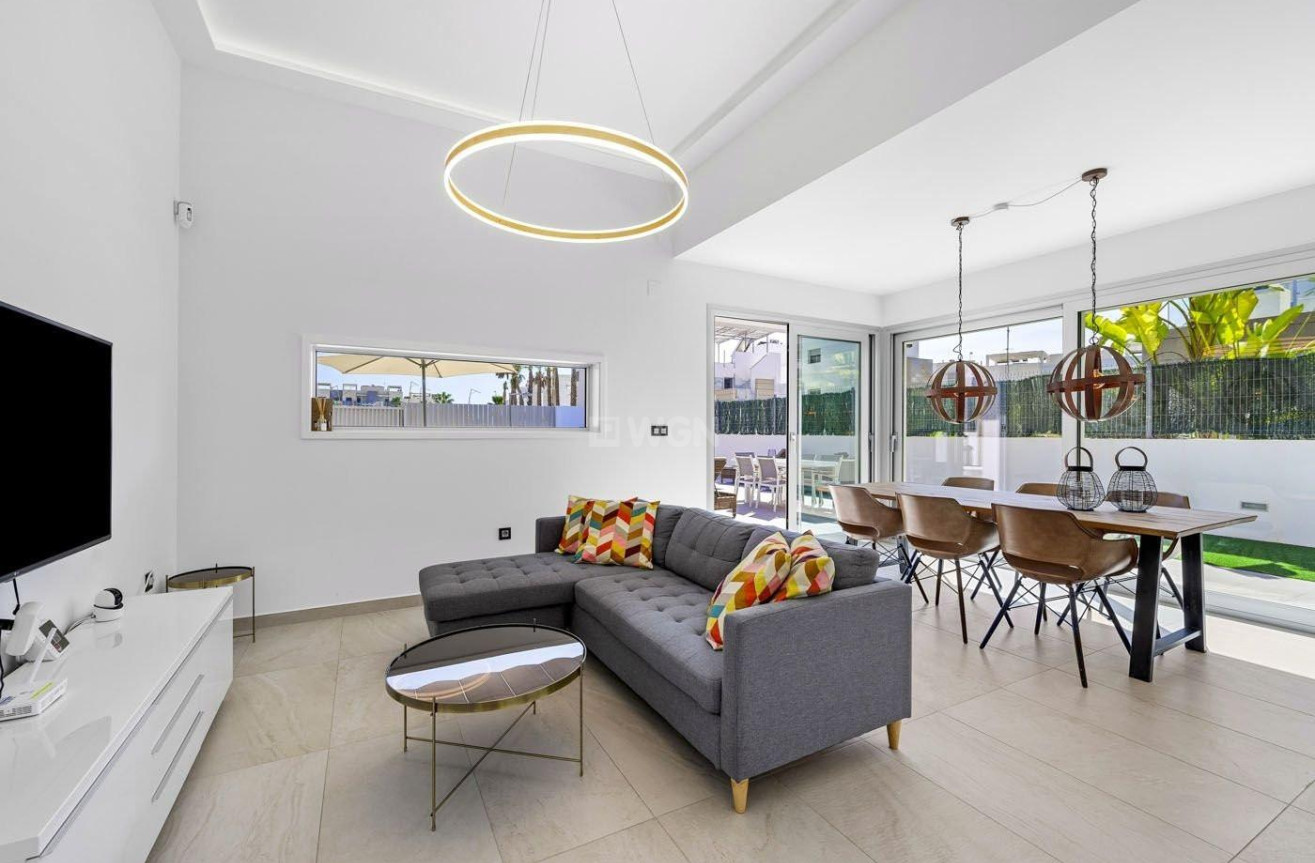 Wiederverkauf - Villa - Guardamar del Segura - El Raso