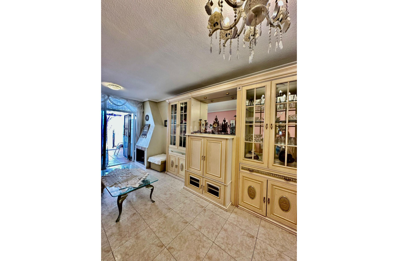 Wiederverkauf - Bungalow - Torrevieja - aguas nuevas