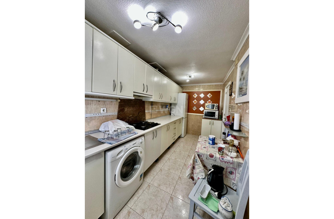 Wiederverkauf - Bungalow - Torrevieja - aguas nuevas