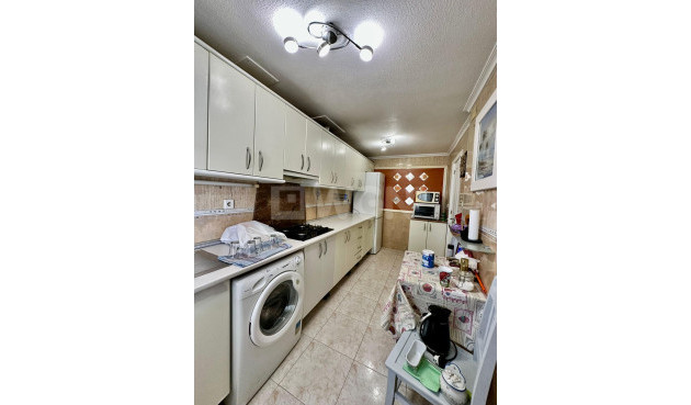 Wiederverkauf - Bungalow - Torrevieja - aguas nuevas