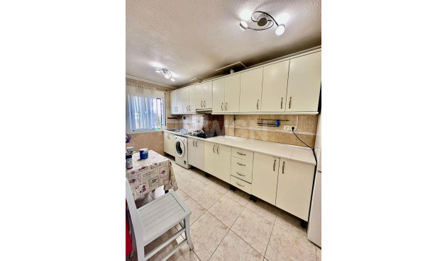 Wiederverkauf - Bungalow - Torrevieja - aguas nuevas