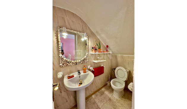 Wiederverkauf - Bungalow - Torrevieja - aguas nuevas