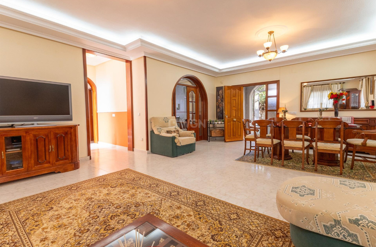 Odsprzedaż - Villa - Ciudad Quesada - Ciudad Quesada - Doña Pepa