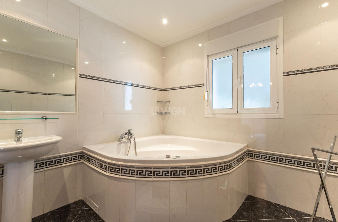 Odsprzedaż - Villa - Ciudad Quesada - Ciudad Quesada - Doña Pepa