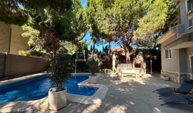 Odsprzedaż - Villa - Ciudad Quesada - Ciudad Quesada - Doña Pepa