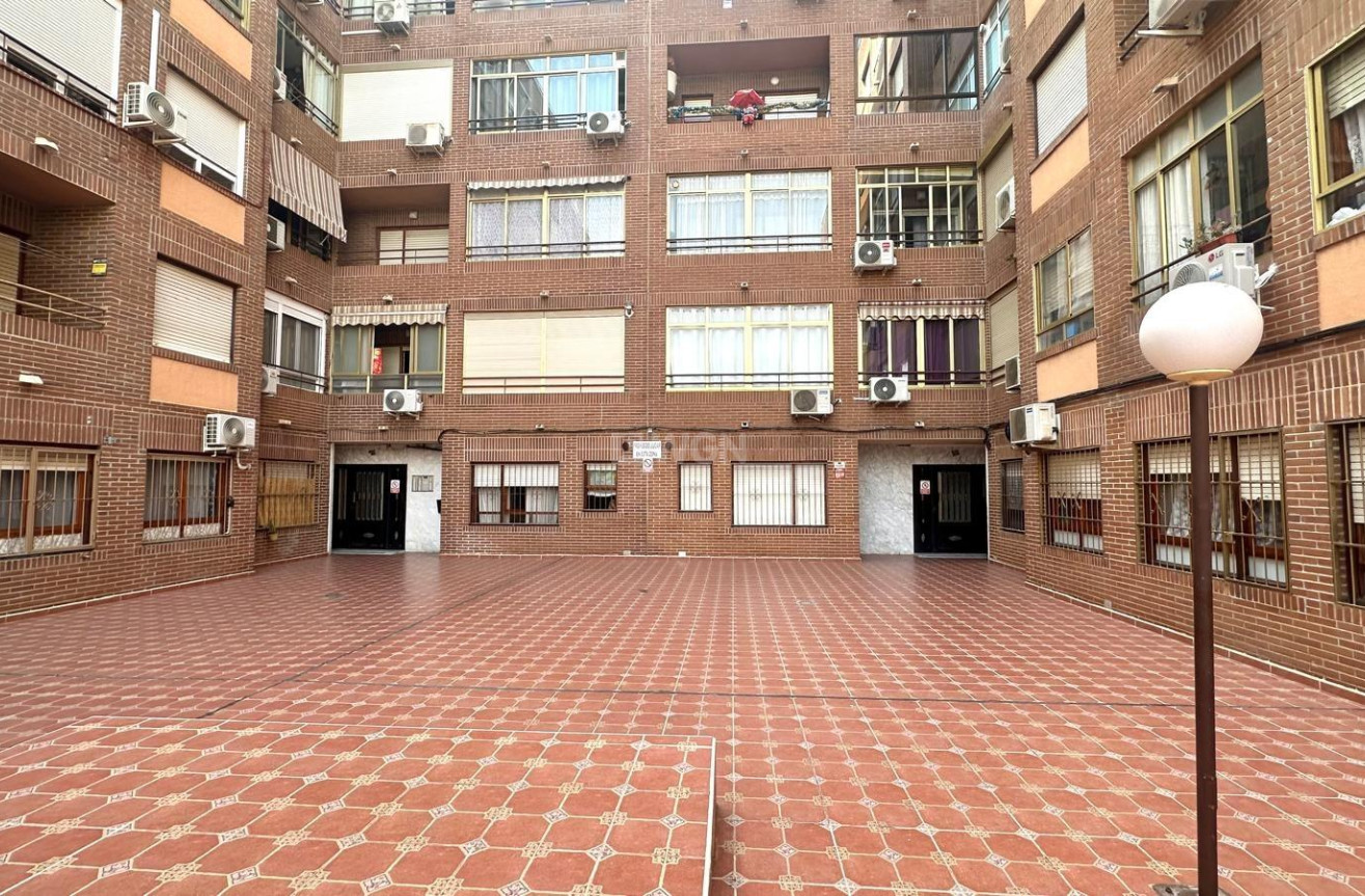 Reventa - Apartamento / piso - Torrevieja - Acequion