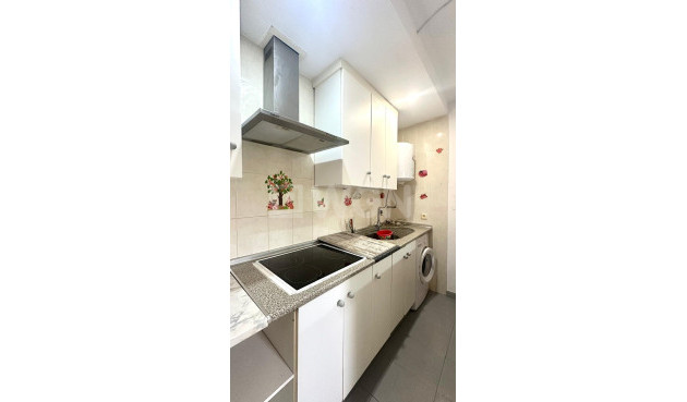 Reventa - Apartamento / piso - Torrevieja - Acequion