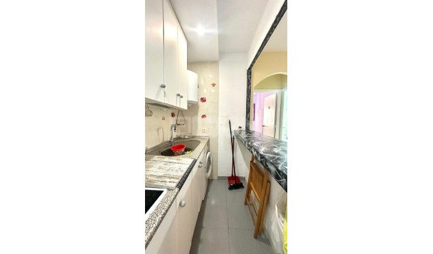 Reventa - Apartamento / piso - Torrevieja - Acequion