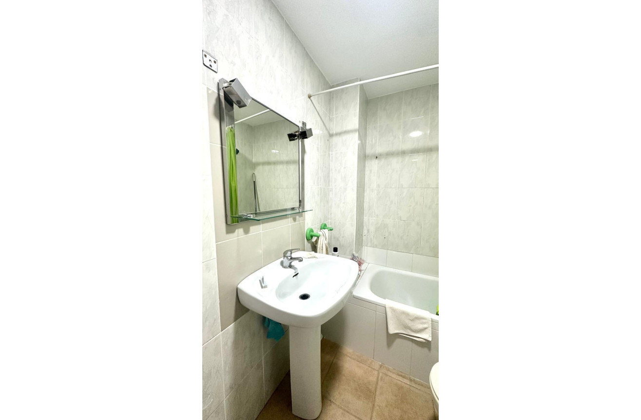 Reventa - Apartamento / piso - Torrevieja - Acequion