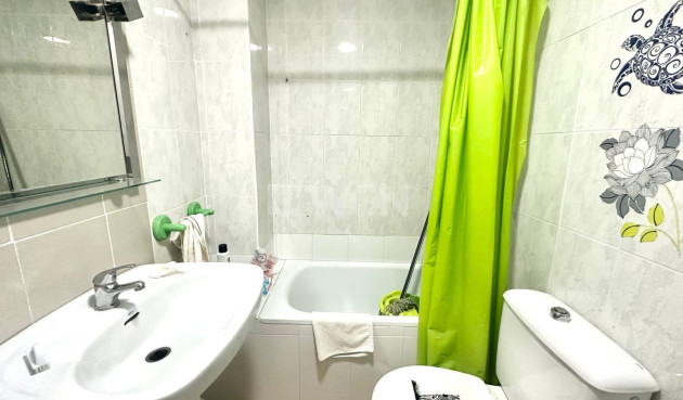 Reventa - Apartamento / piso - Torrevieja - Acequion