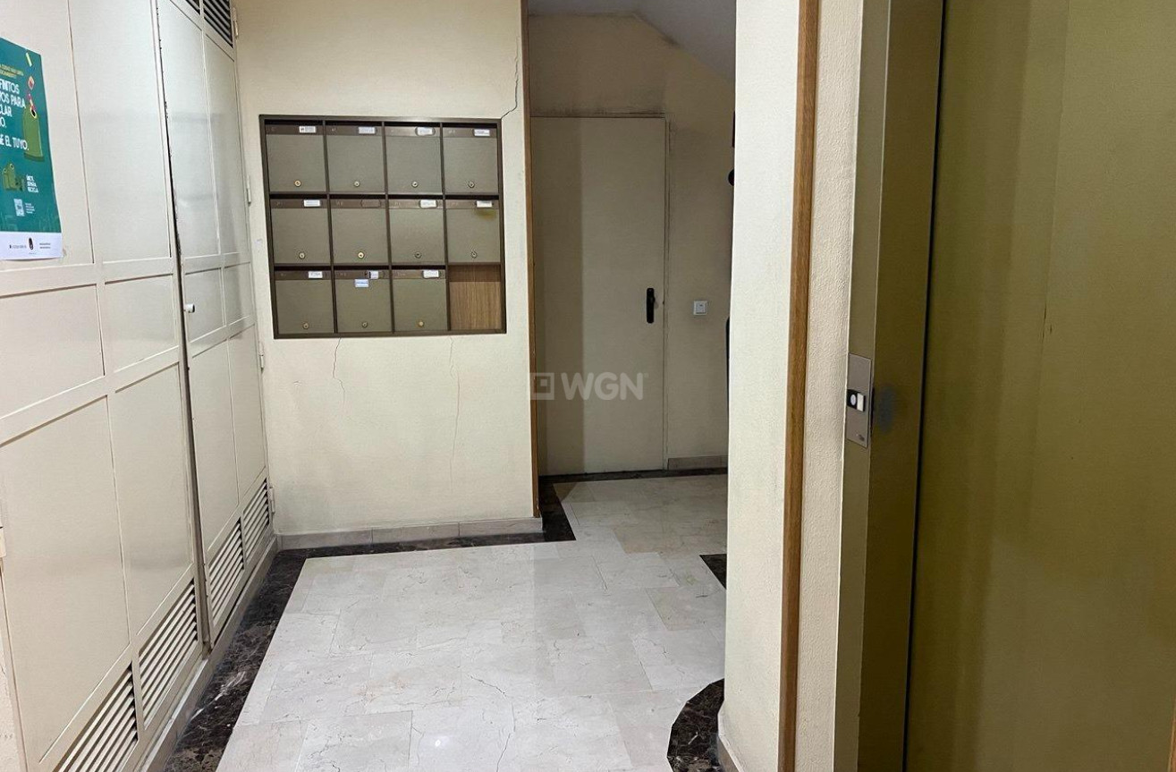 Wiederverkauf - Wohnung - Alicante - San Blas