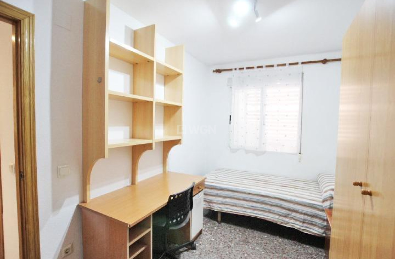 Wiederverkauf - Wohnung - Alicante - San Blas