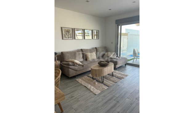 Wiederverkauf - Villa - Daya Vieja - Costa Blanca