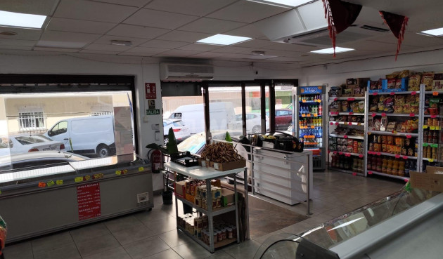 Odsprzedaż - Reklama w telewizji - Torrevieja - Estacion De Autobuses