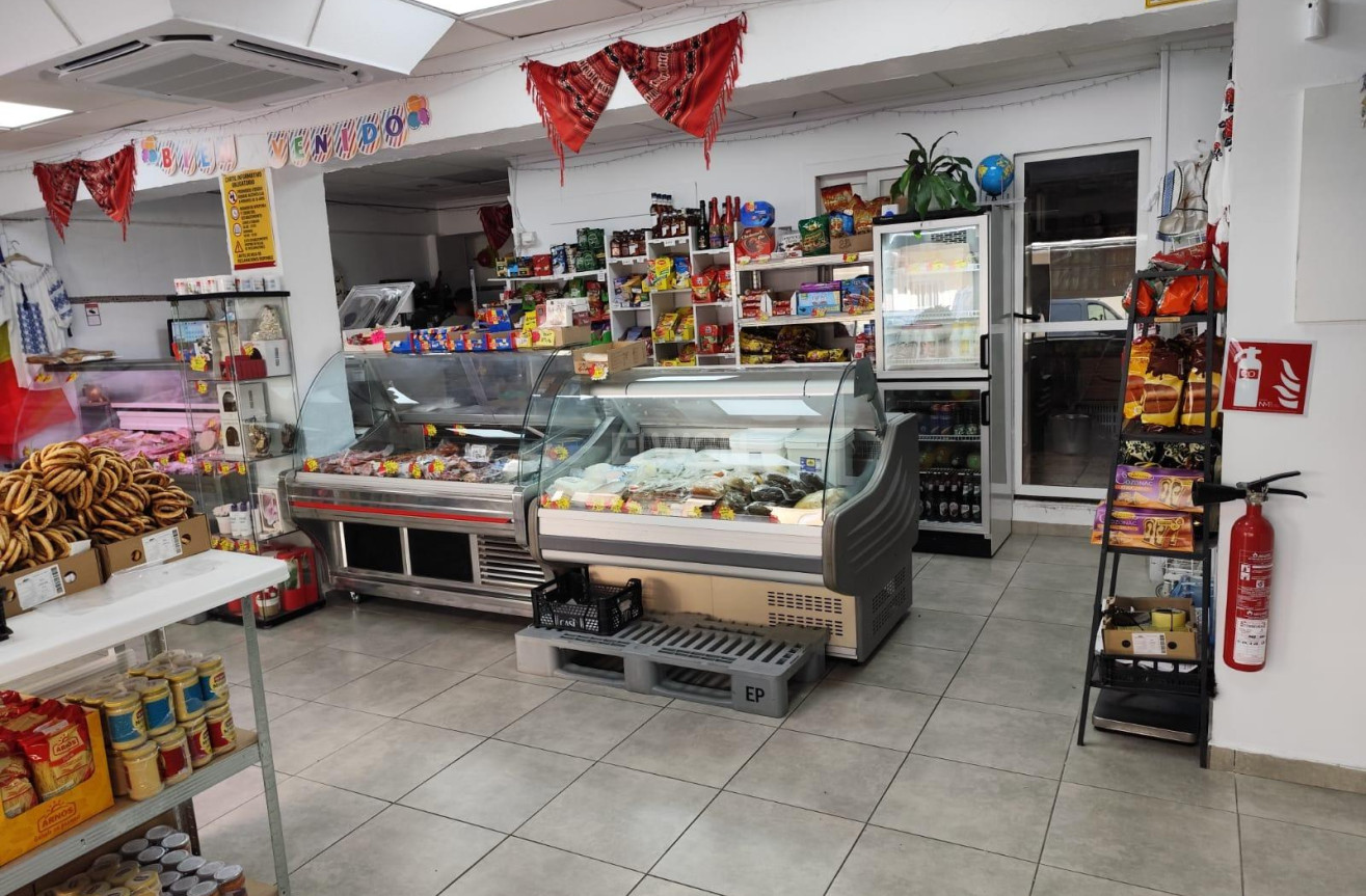 Odsprzedaż - Reklama w telewizji - Torrevieja - Estacion De Autobuses