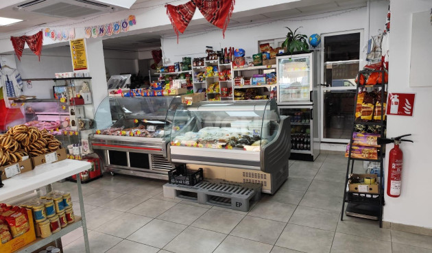 Odsprzedaż - Reklama w telewizji - Torrevieja - Estacion De Autobuses