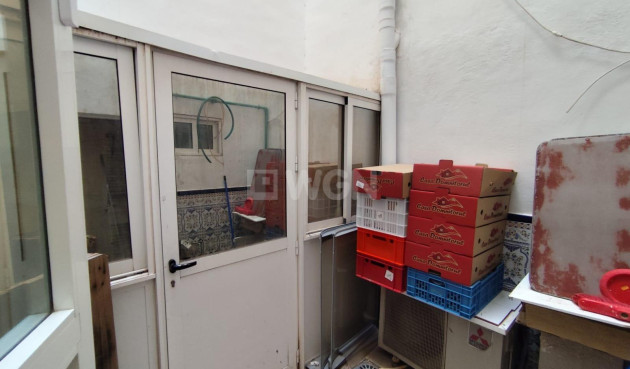 Odsprzedaż - Reklama w telewizji - Torrevieja - Estacion De Autobuses