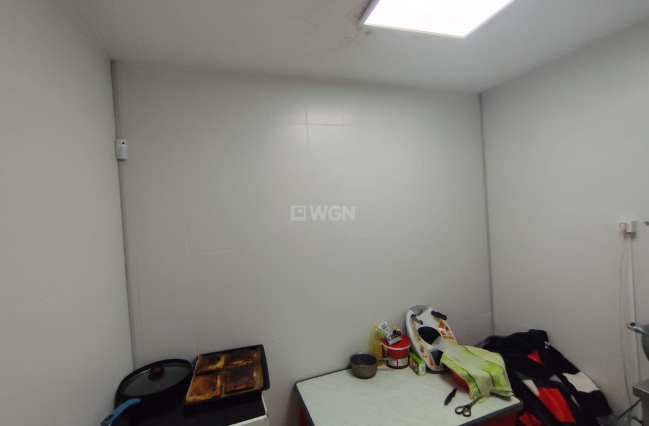 Odsprzedaż - Reklama w telewizji - Torrevieja - Estacion De Autobuses