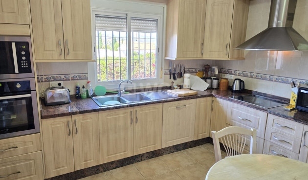 Odsprzedaż - Villa - Venta Baja - Inland