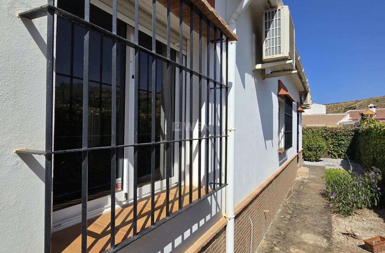 Odsprzedaż - Villa - Venta Baja - Inland