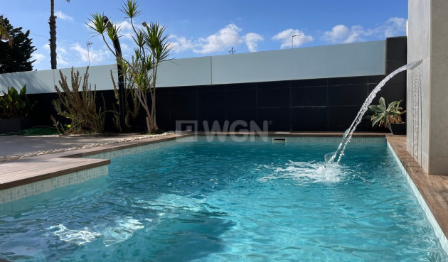 Odsprzedaż - Villa - Mar de Cristal - Costa Calida