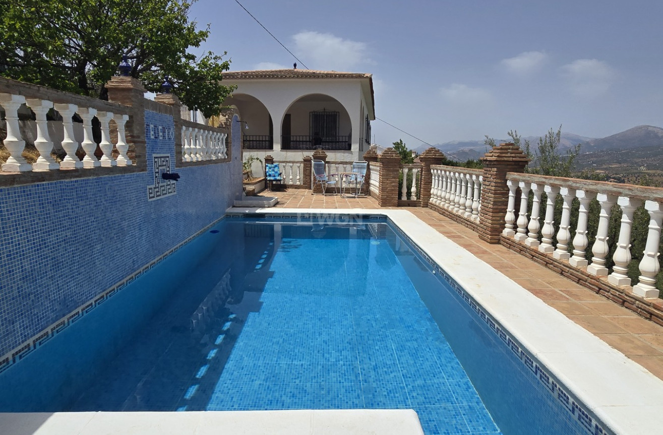 Odsprzedaż - Kamienica - Alcaucín - Inland