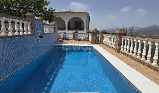 Odsprzedaż - Kamienica - Alcaucín - Inland