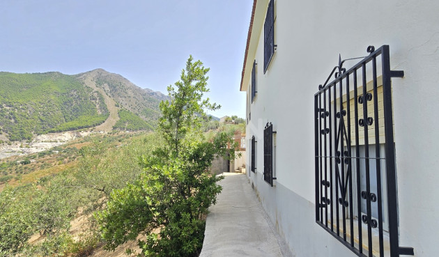 Odsprzedaż - Kamienica - Alcaucín - Inland