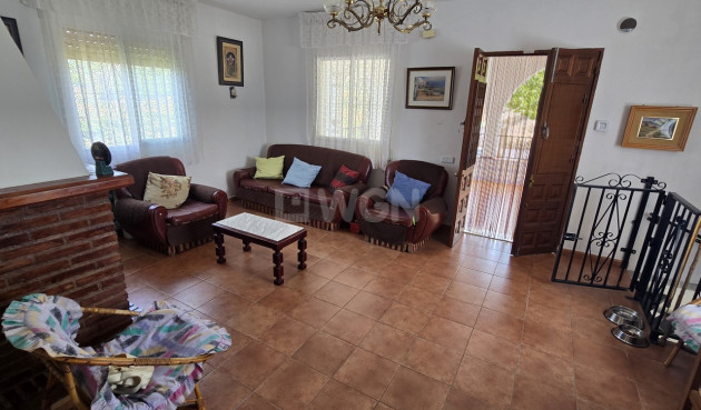 Odsprzedaż - Kamienica - Alcaucín - Inland