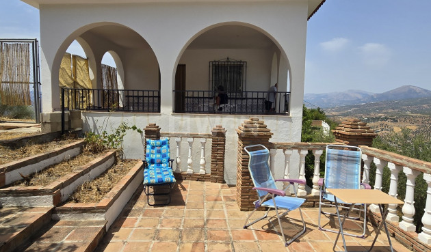 Odsprzedaż - Kamienica - Alcaucín - Inland