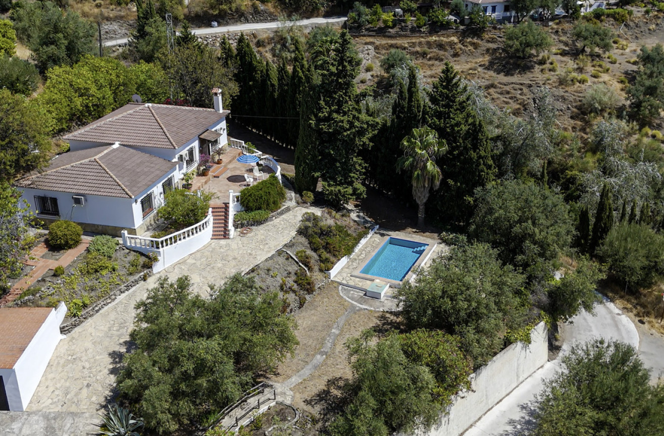 Odsprzedaż - Villa - Alcaucín - Inland