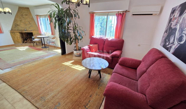 Odsprzedaż - Villa - Alcaucín - Inland