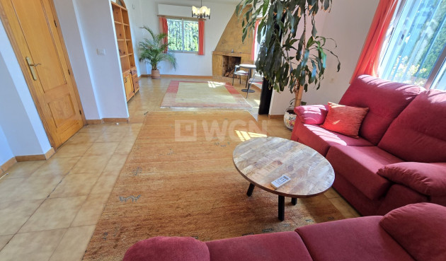 Odsprzedaż - Villa - Alcaucín - Inland