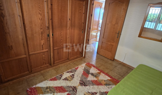 Odsprzedaż - Villa - Alcaucín - Inland