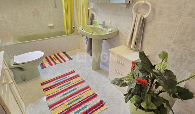 Odsprzedaż - Villa - Alcaucín - Inland