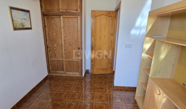 Odsprzedaż - Villa - Alcaucín - Inland