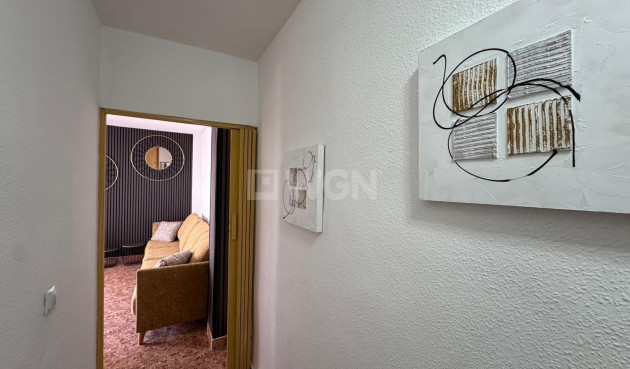 Odsprzedaż - Mieszkanie w bloku - Torrevieja - Centro