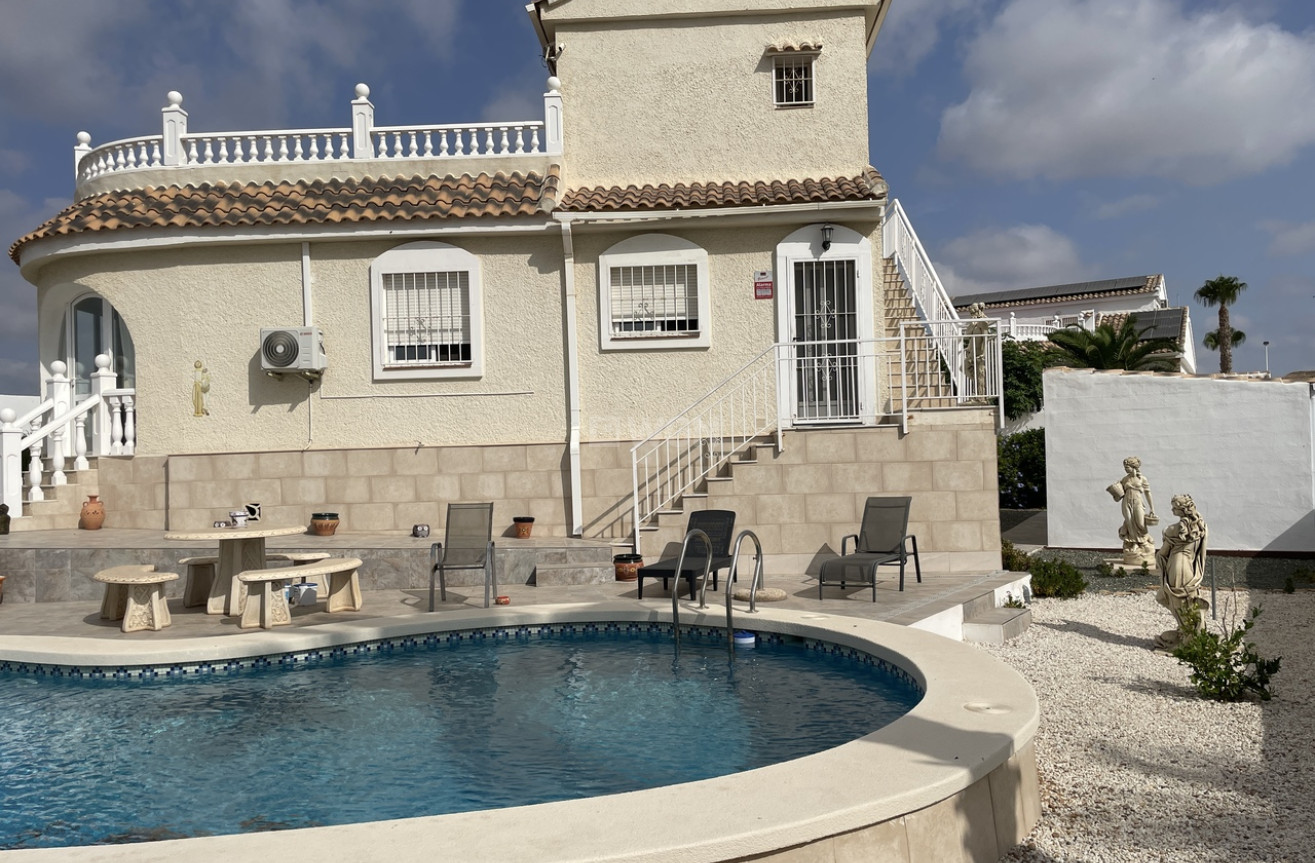 Reventa - Villa - Camposol - Inland